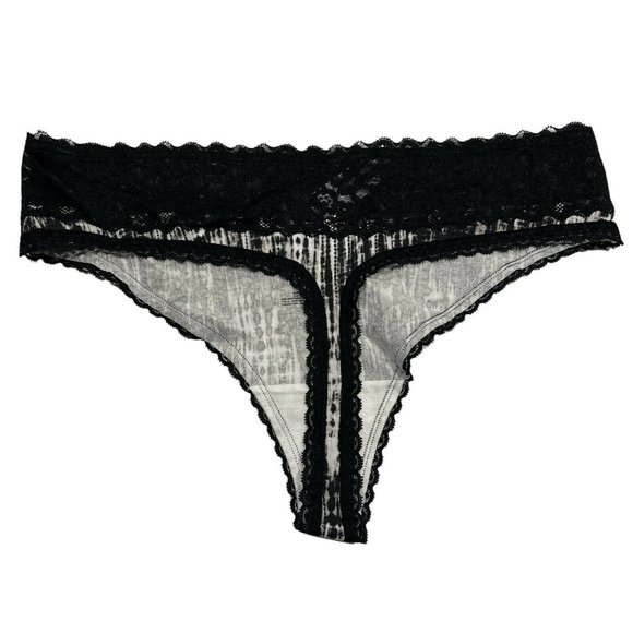 NWT TORRID Thong Pantie Underwear 4X Jersey Lace Black White - Picture 2 of 4